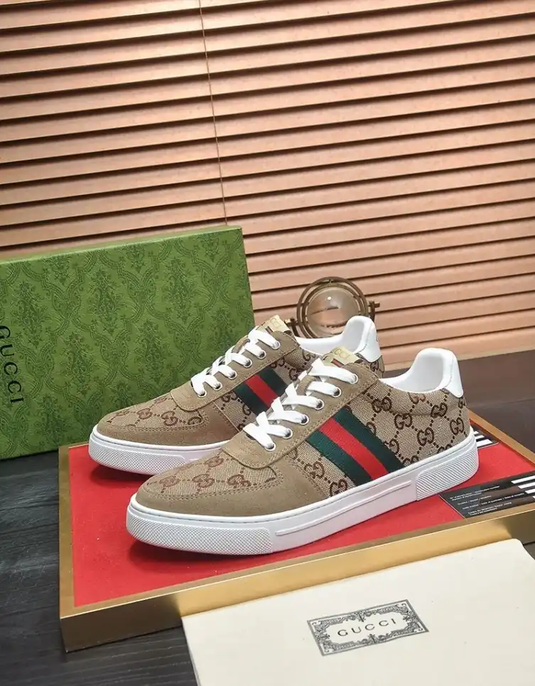 hype Gucci Sneakers