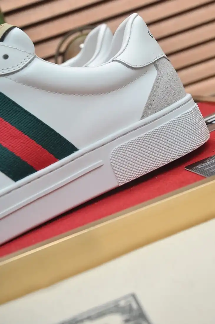 hype Gucci Sneakers