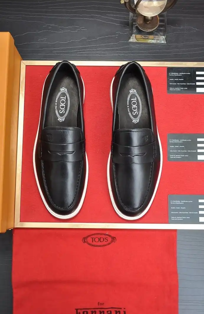 hype Tods Leather Shoes