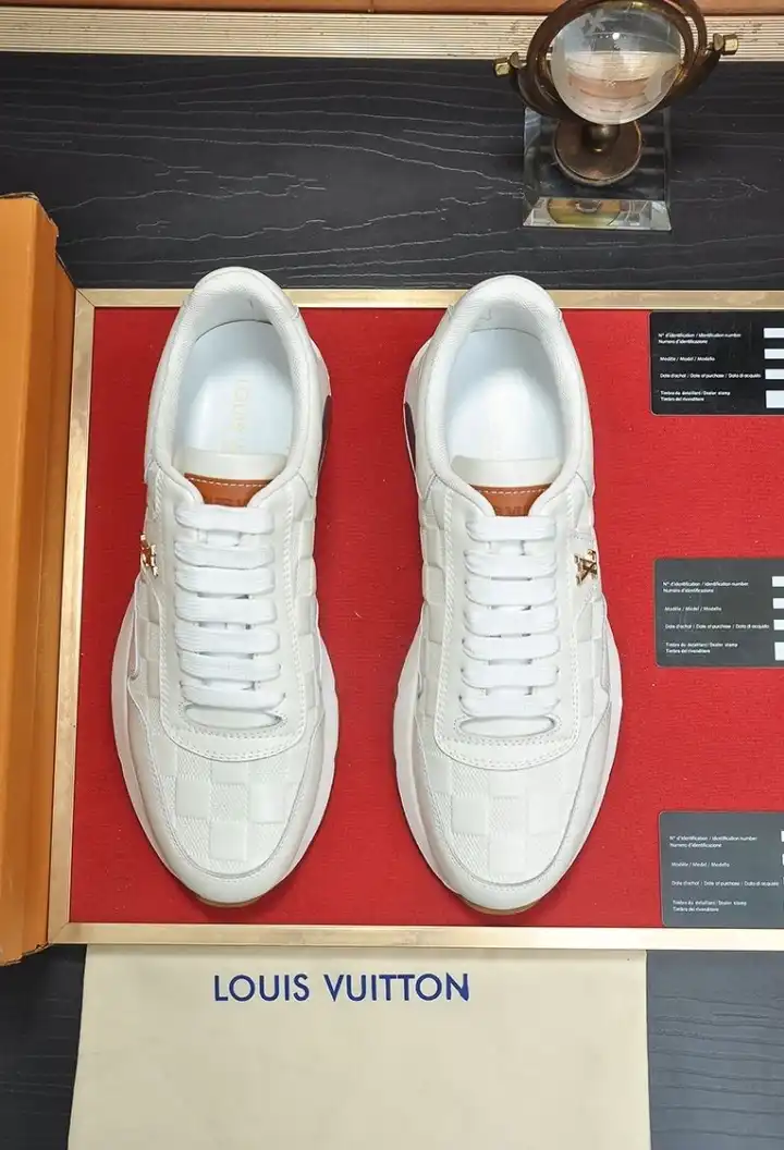 hype Louis Vuitton Sneakers