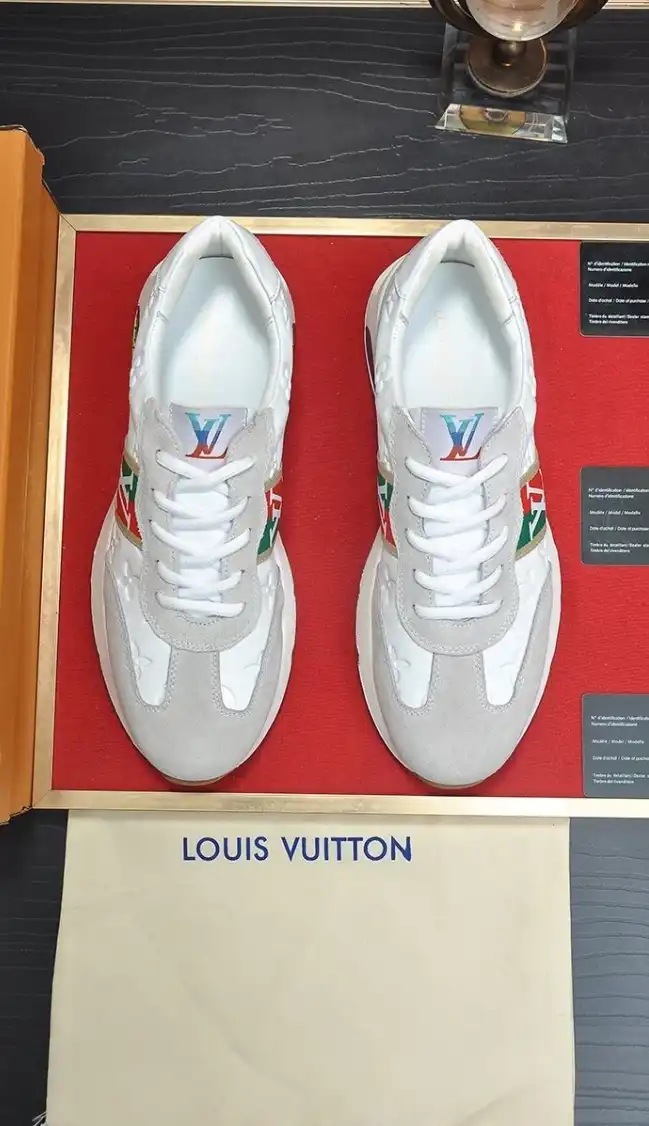 hype Louis Vuitton Sneakers