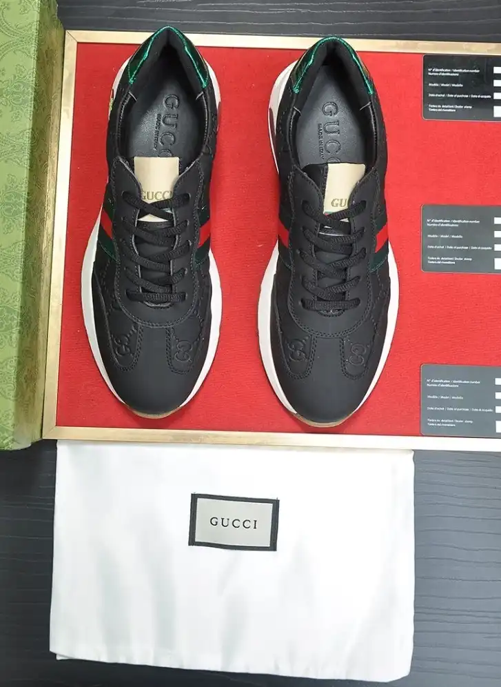 hype Gucci Sneakers