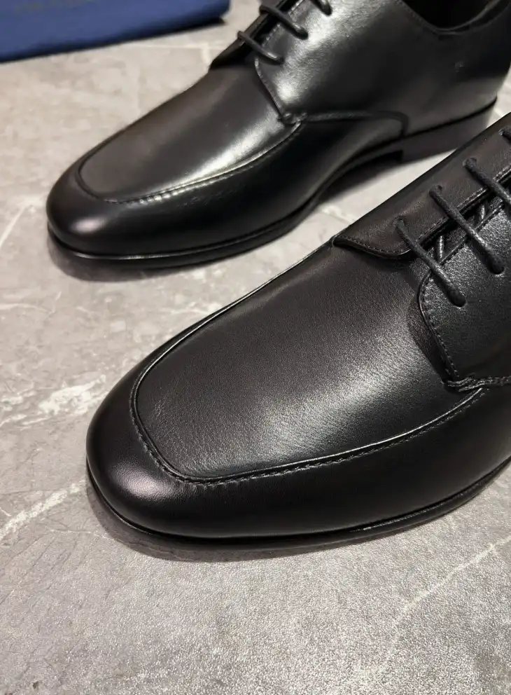 hype Prada Leather Shoes