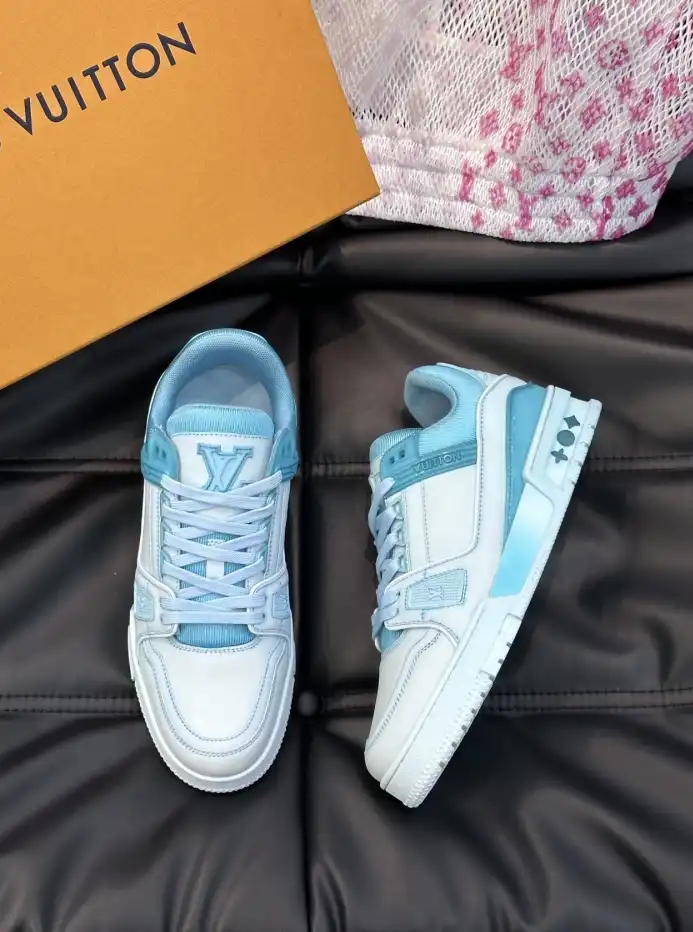 hype Louis Vuitton Sneakers