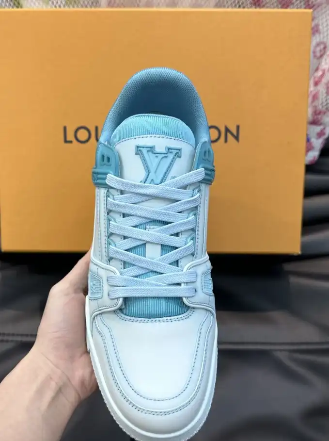 hype Louis Vuitton Sneakers