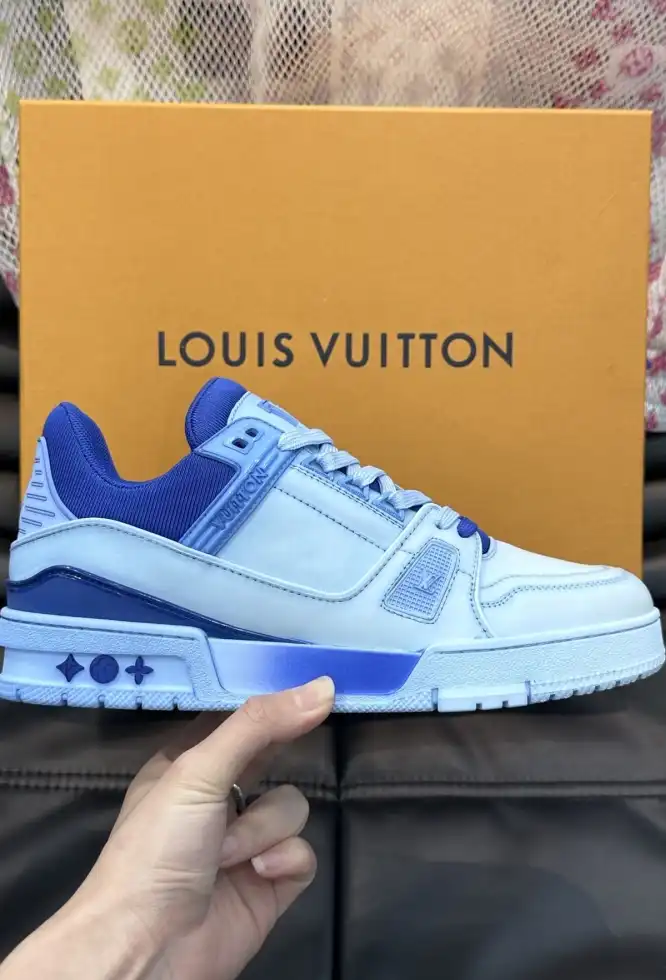 hype Louis Vuitton Sneakers