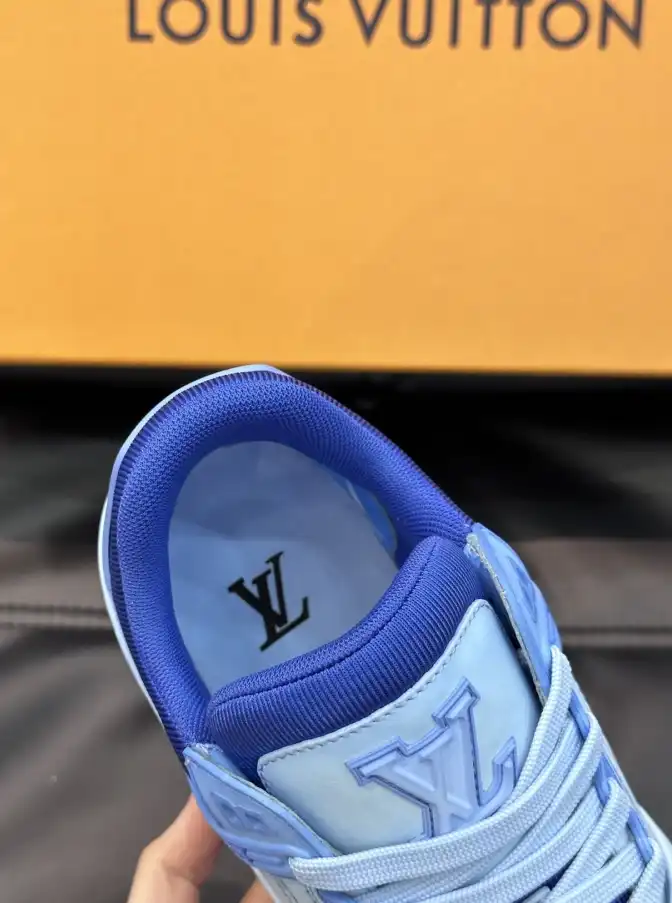 hype Louis Vuitton Sneakers