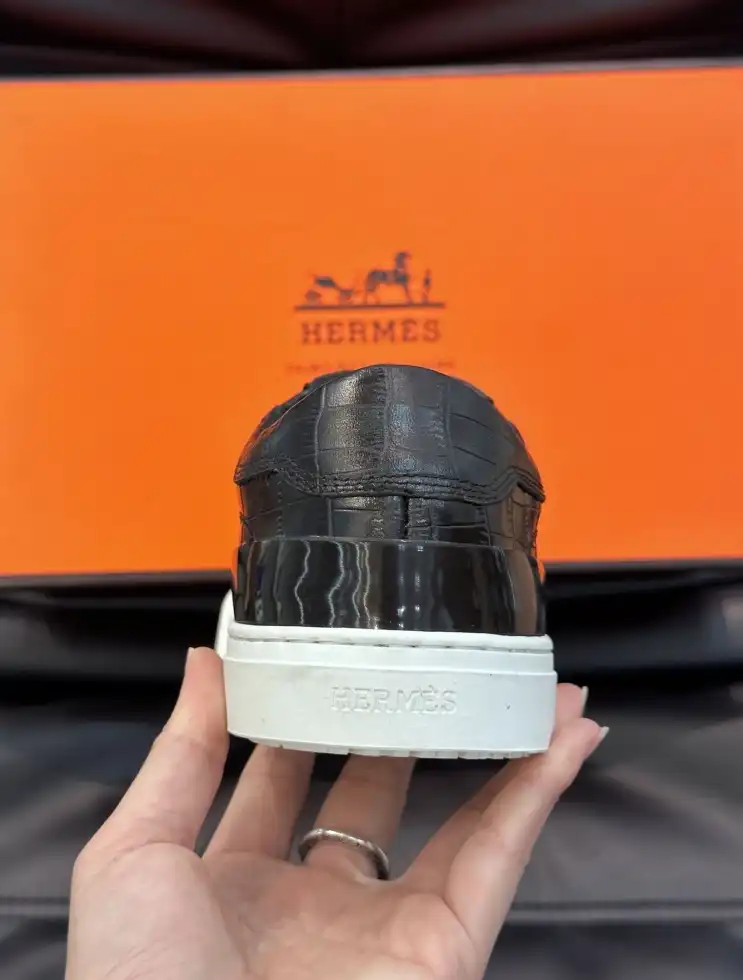 hype Hermes Sneakers