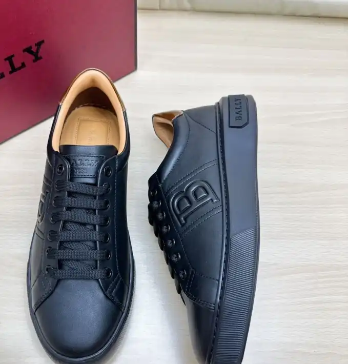 hype Burberry Sneakers