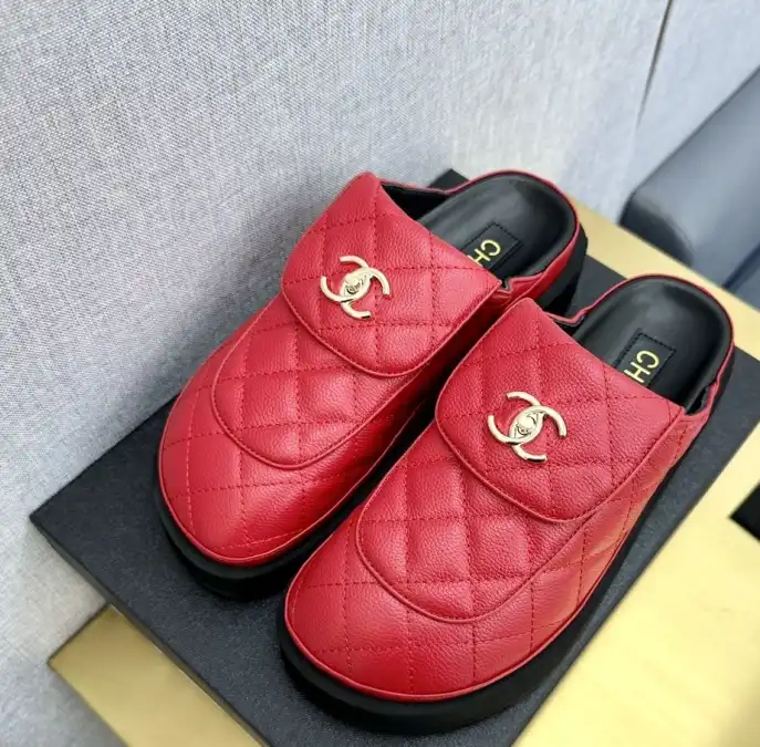 hype Chanel Slippers