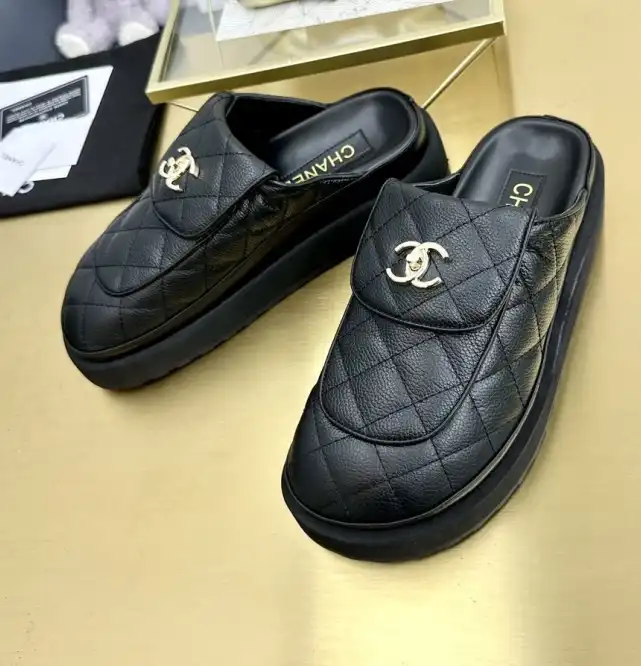 hype Chanel Slippers