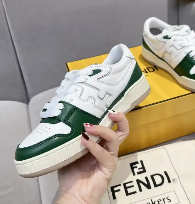 hype Louis Vuitton Sneakers