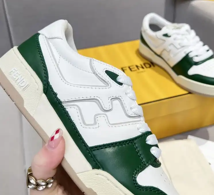 hype Louis Vuitton Sneakers