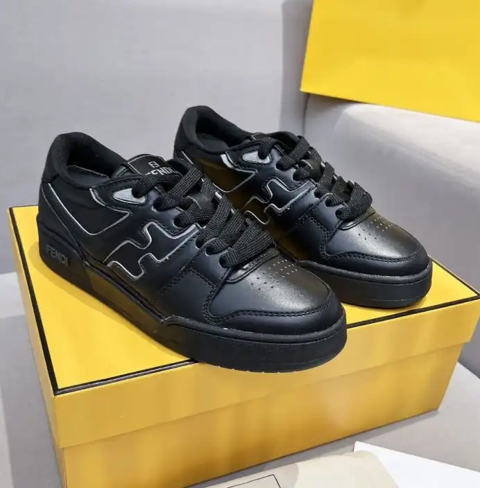 hype Louis Vuitton Sneakers