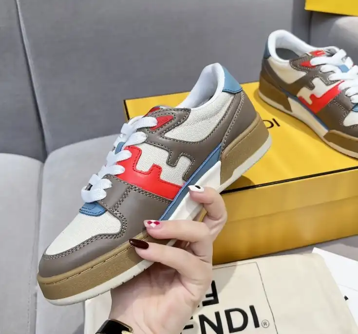 hype Louis Vuitton Sneakers