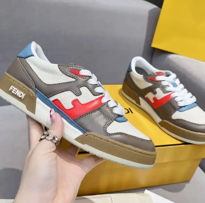 hype Louis Vuitton Sneakers