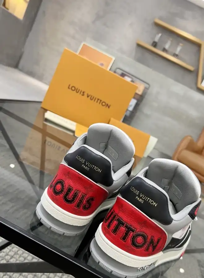 hype Louis Vuitton Sneakers