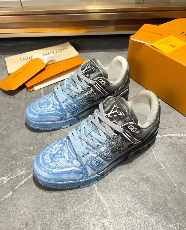 hype Louis Vuitton Sneakers