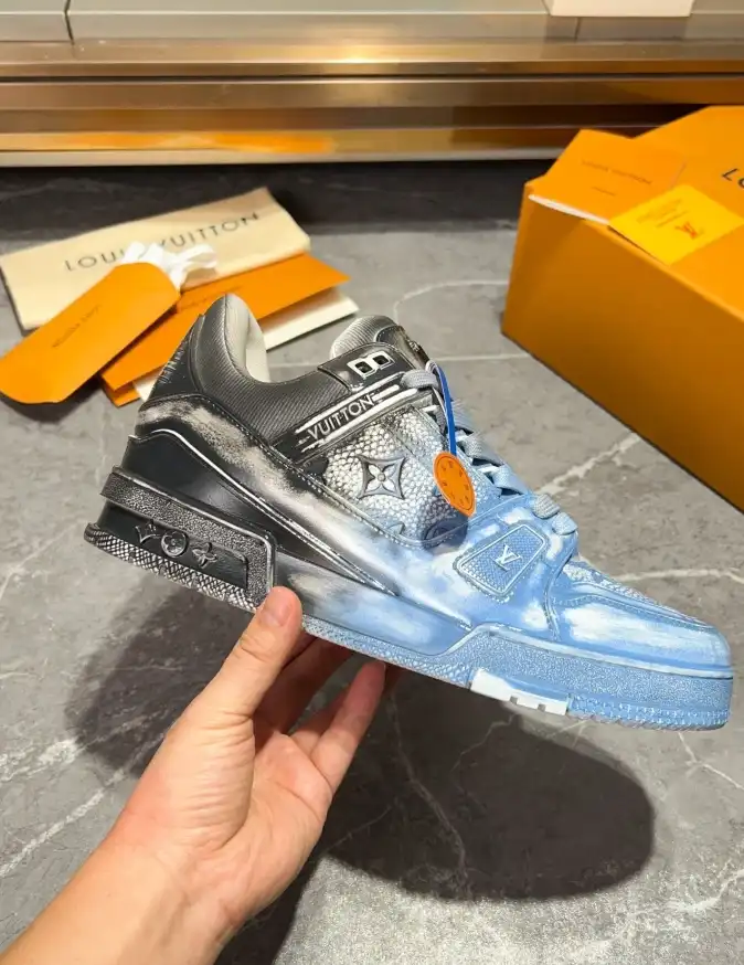 hype Louis Vuitton Sneakers