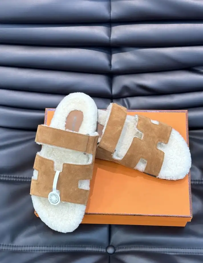 hype Hermes Slippers