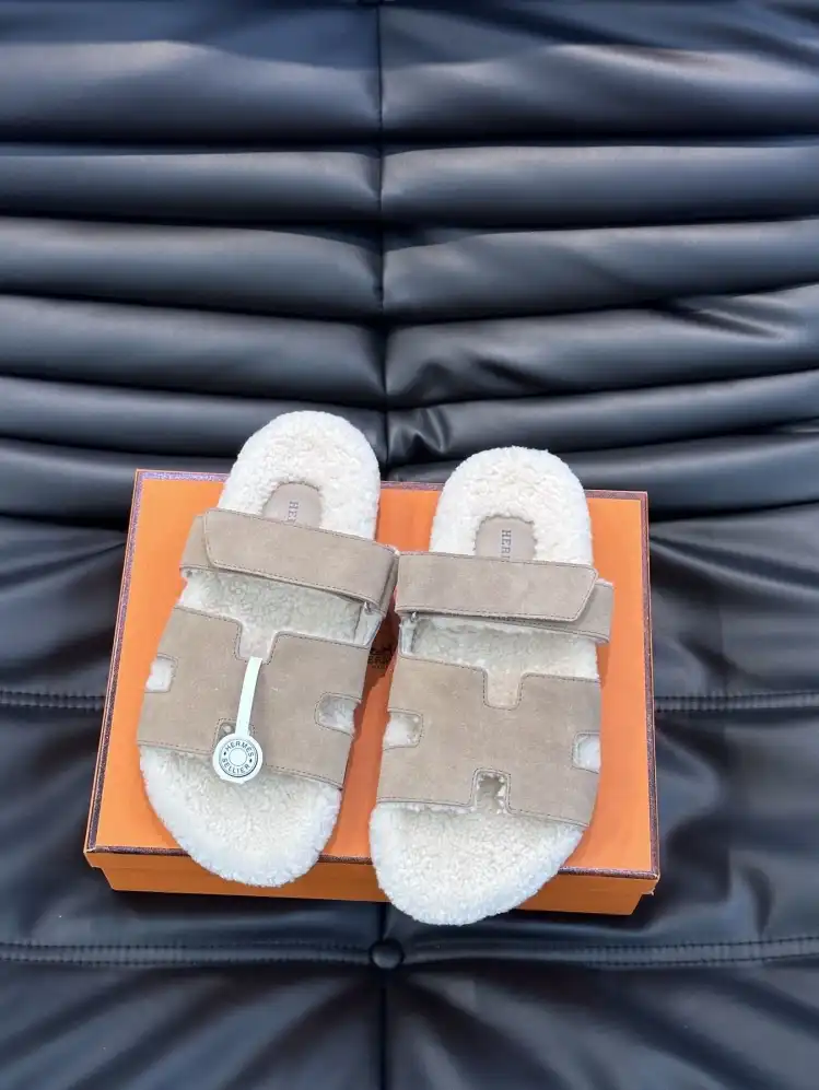 hype Hermes Slippers