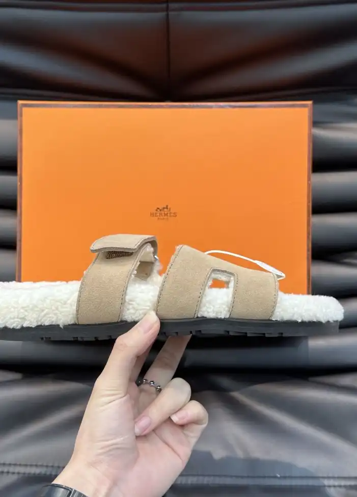 hype Hermes Slippers