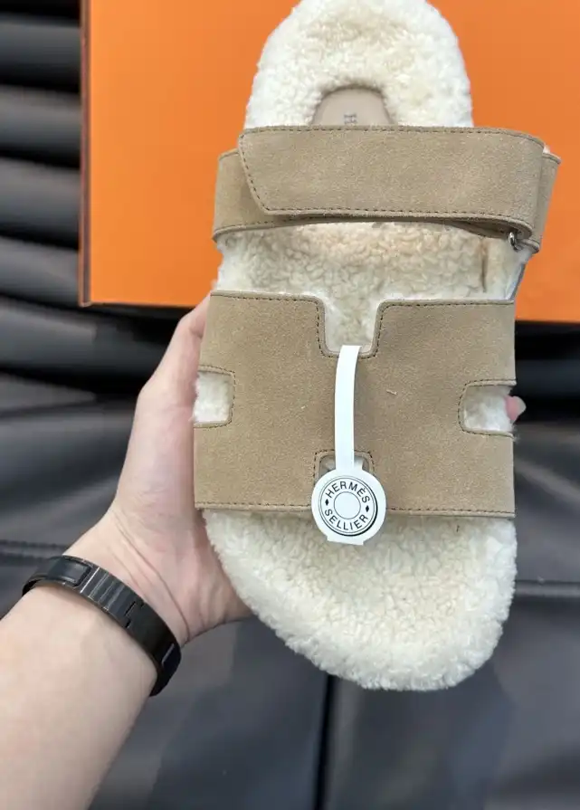 hype Hermes Slippers