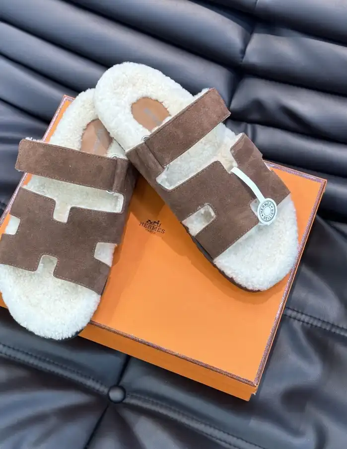 hype Hermes Slippers