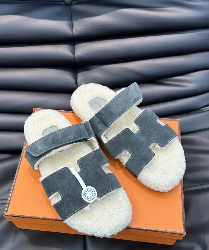 hype Hermes Slippers