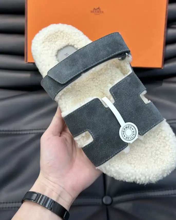 hype Hermes Slippers