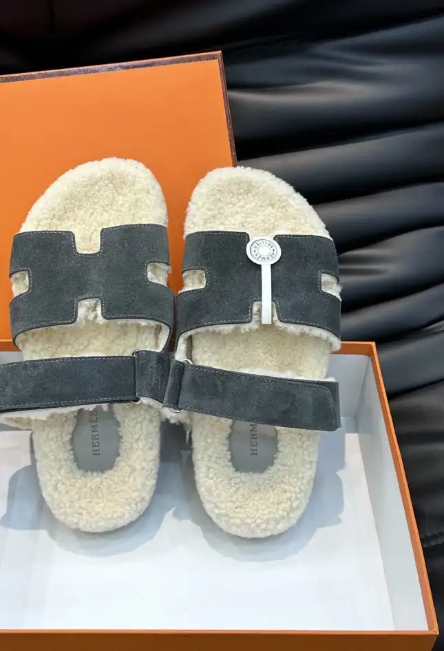 hype Hermes Slippers