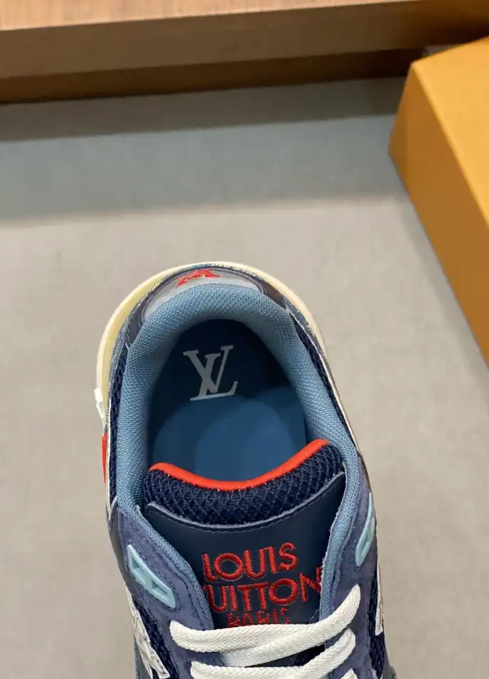 hype Louis Vuitton Sneakers