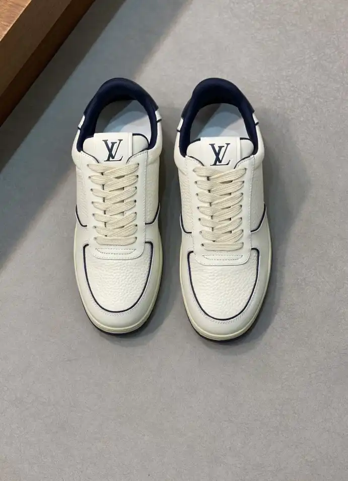 hype Louis Vuitton Sneakers