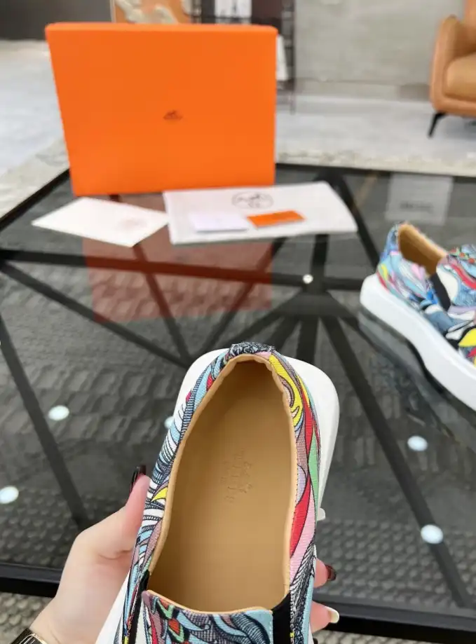 hype Hermes Sneakers