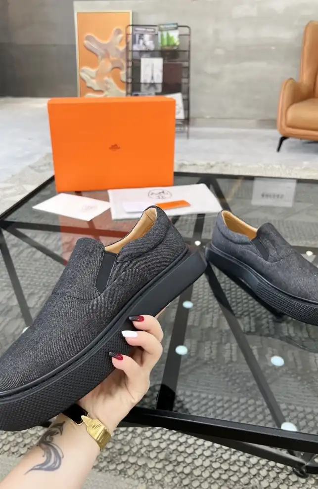 hype Hermes Sneakers