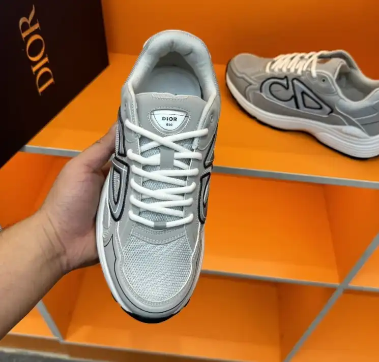 hype Christian Dior Sneakers