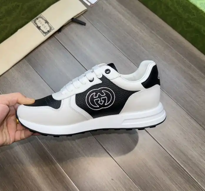 hype Gucci Sneakers