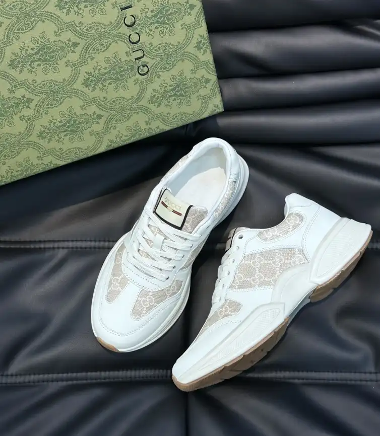 hype Gucci Sneakers