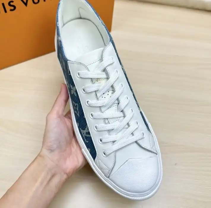 hype Louis Vuitton Sneakers