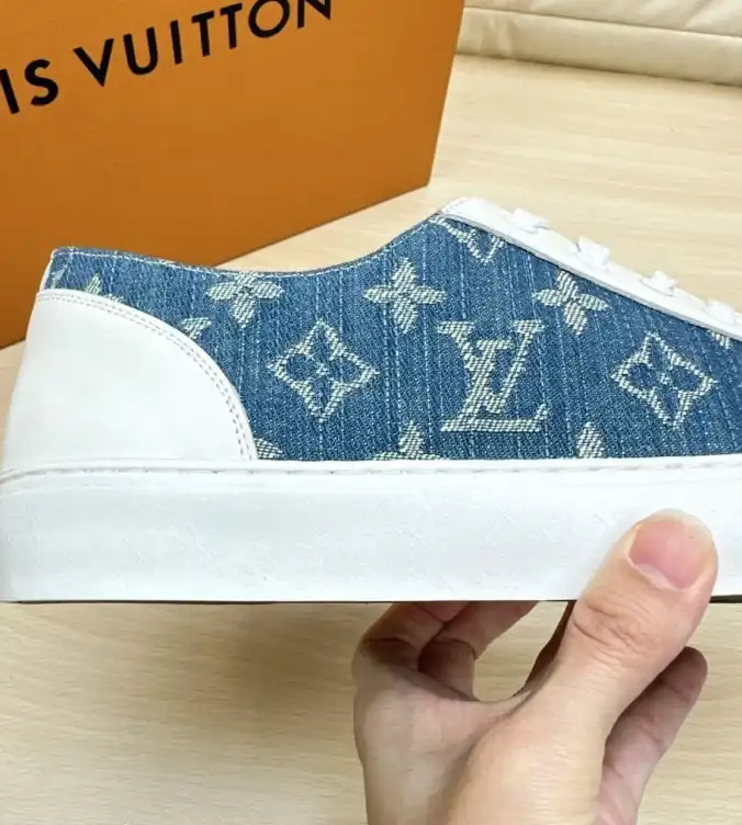 hype Louis Vuitton Sneakers