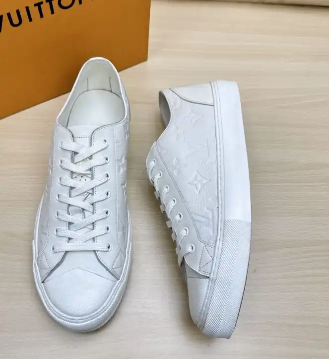 hype Louis Vuitton Sneakers