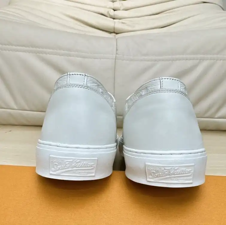 hype Louis Vuitton Sneakers