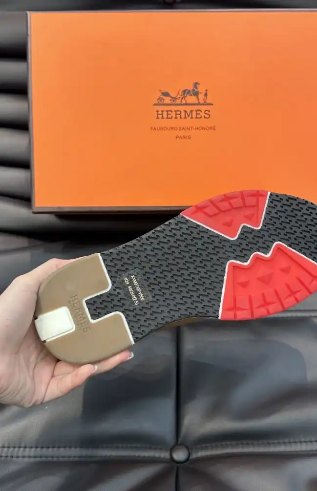 hype Hermes Sneakers