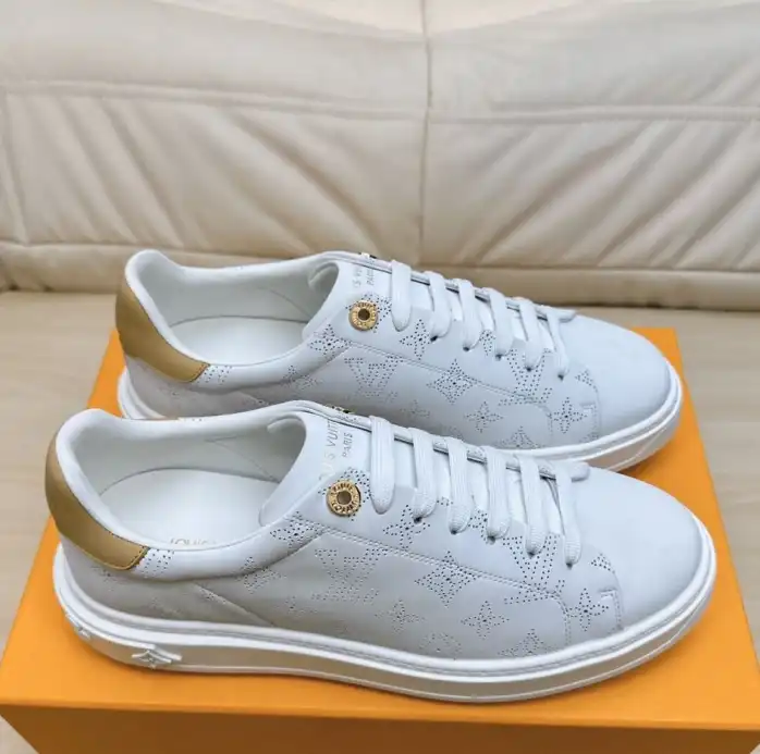 hype Louis Vuitton Sneakers