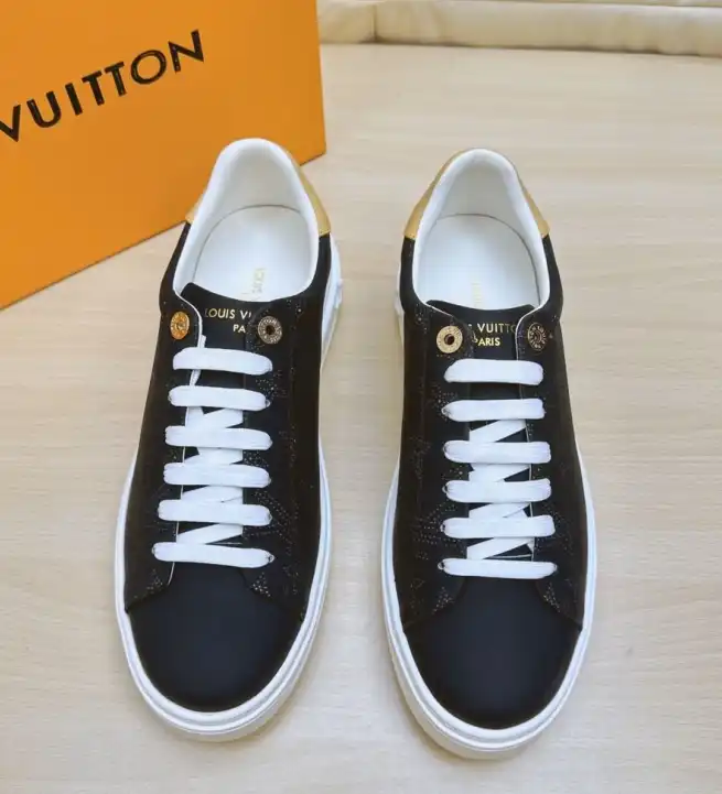 hype Louis Vuitton Sneakers