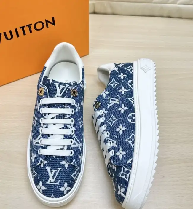 hype Louis Vuitton Sneakers