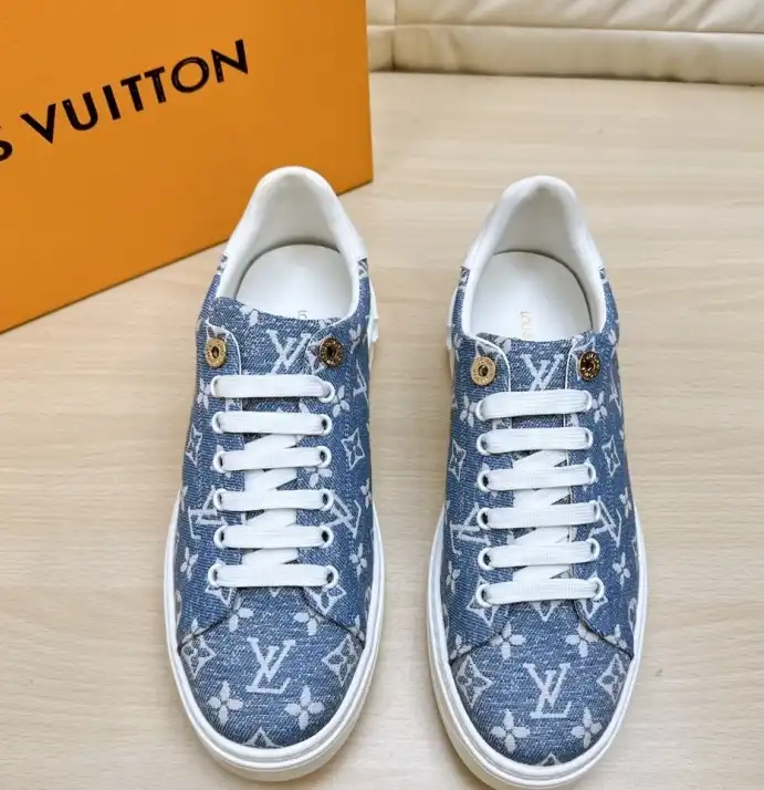 hype Louis Vuitton Sneakers