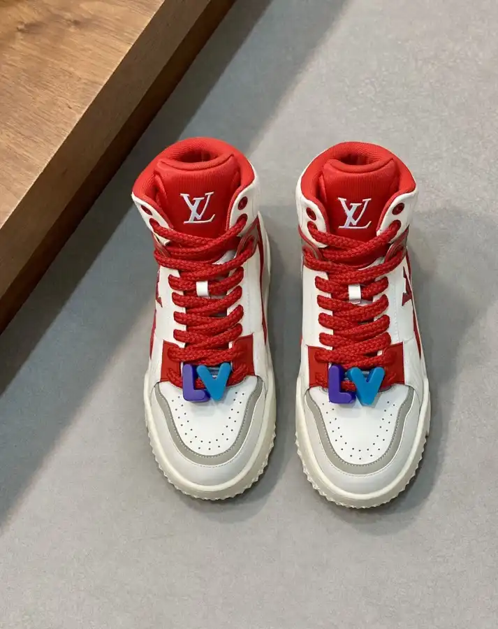 hype Louis Vuitton Sneakers