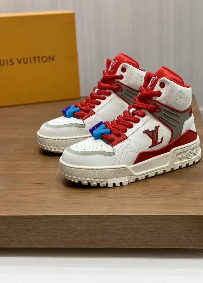 hype Louis Vuitton Sneakers