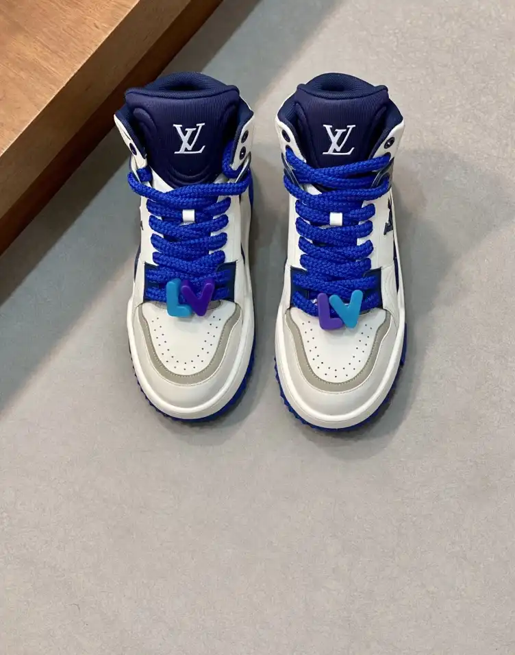 hype Louis Vuitton Sneakers